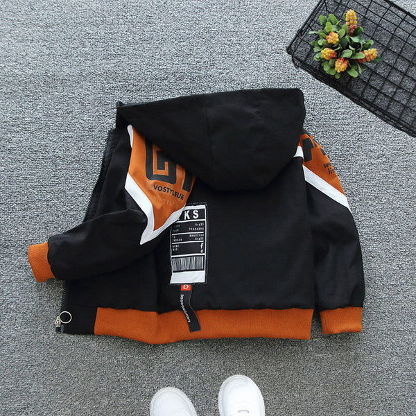 Boys spring coat 2025 new children's jacket hooded top spring and autumn foreign handsome middle and older children's jacket