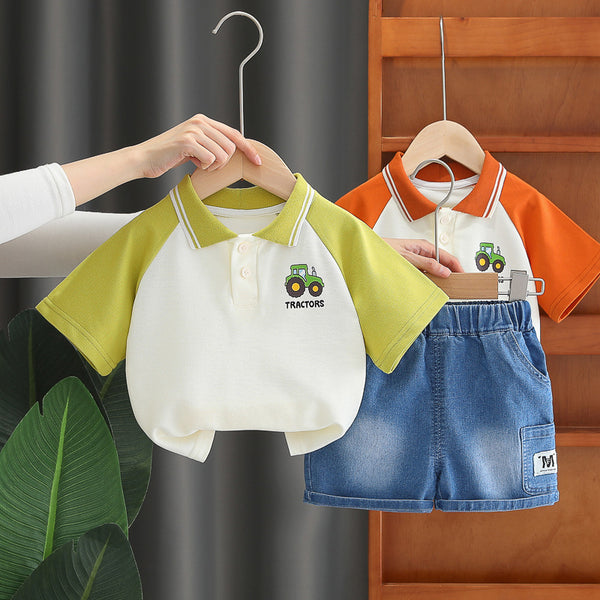 Small and medium-sized children's summer handsome and fashionable suit 2025 new children's cartoon lapel short sleeve two-piece set trendy