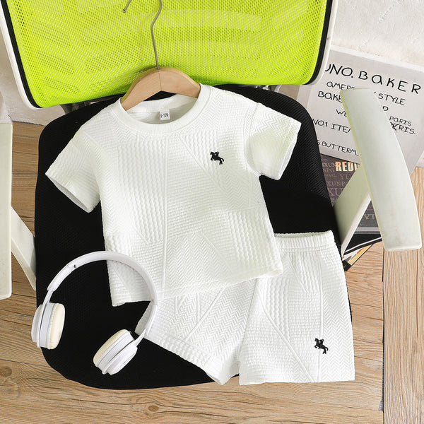 2025 baby boy simple and comfortable horse racing pattern embroidered T-shirt + shorts set summer new sports style