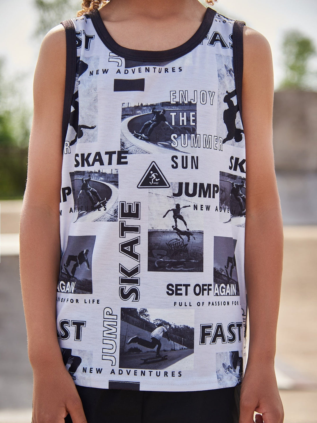 Boys Letter & Figure Graphic Contrast Binding Tank Top - Negative Apparel