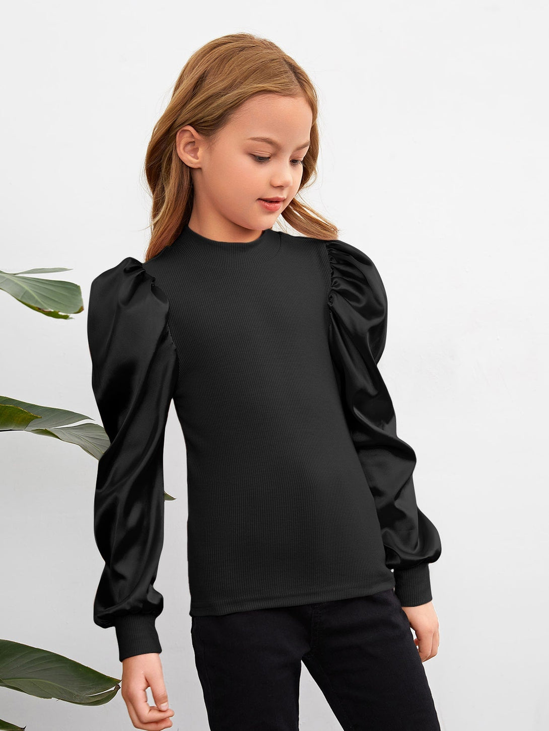 SHEIN Kids Nujoom Girls Puff Sleeve Rib Knit Top - Negative Apparel